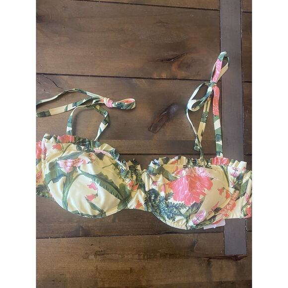 Aguabendita Other - Aguabendita Yellow Floral Swimsuit Ruffle Bikini Top Target Collab Size 18